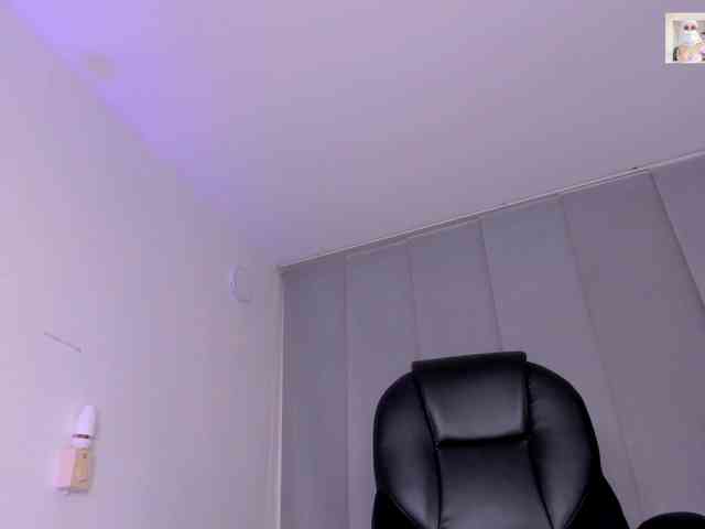 aysa-khalaf webcam