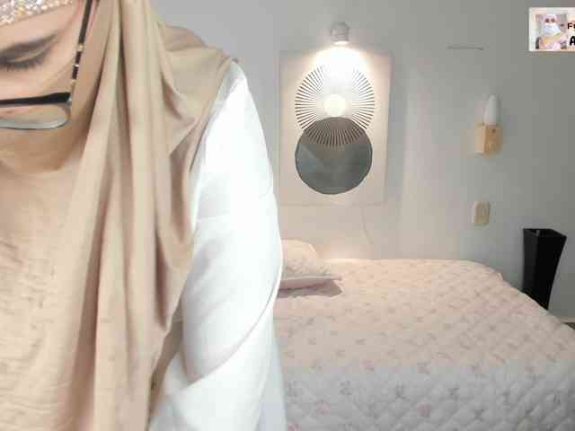 aysa-khalaf webcam