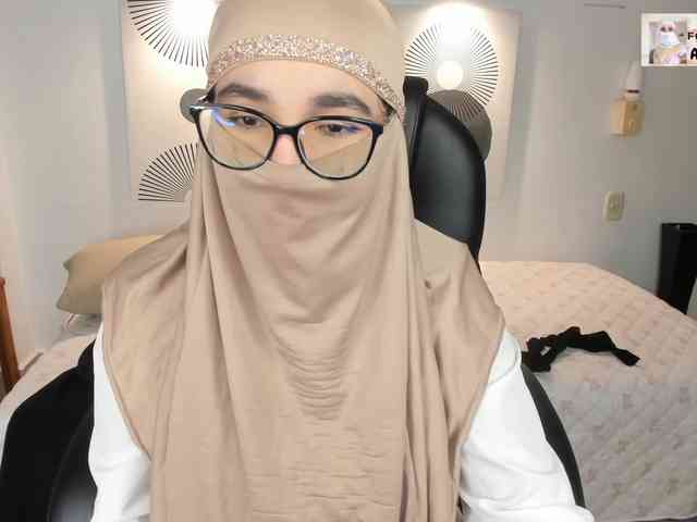 aysa-khalaf webcam