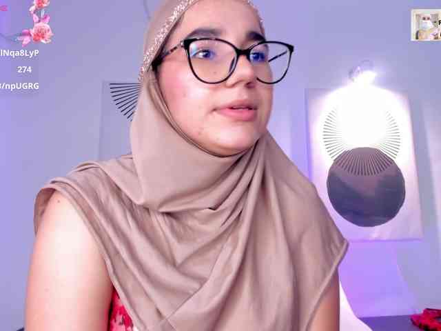 aysa-khalaf webcam