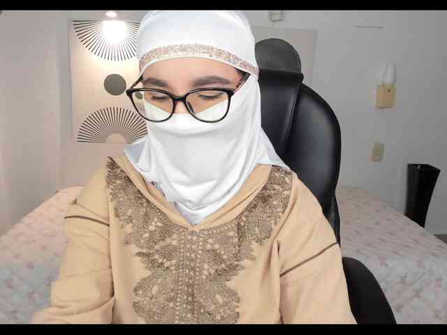 aysa-khalaf webcam