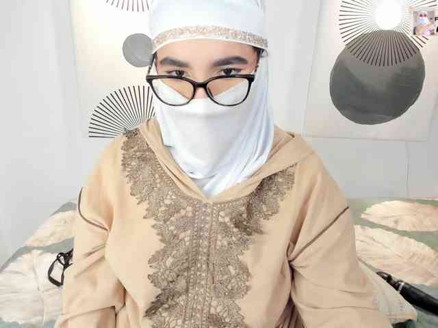 aysa-khalaf webcam