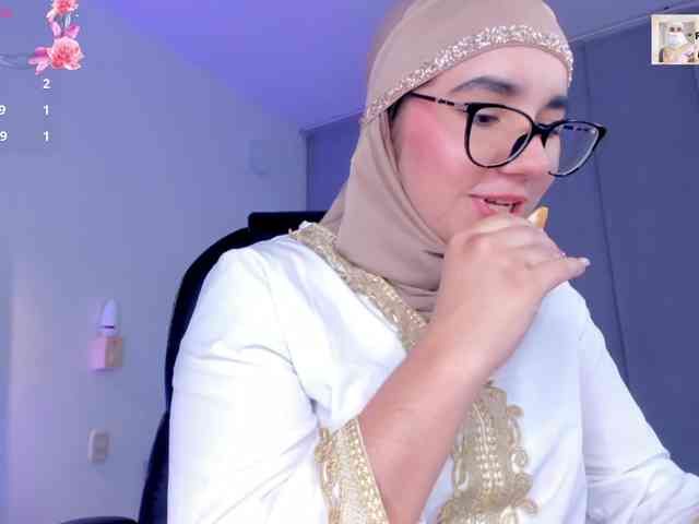 aysa-khalaf webcam