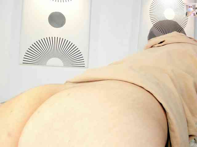 aysa-khalaf webcam