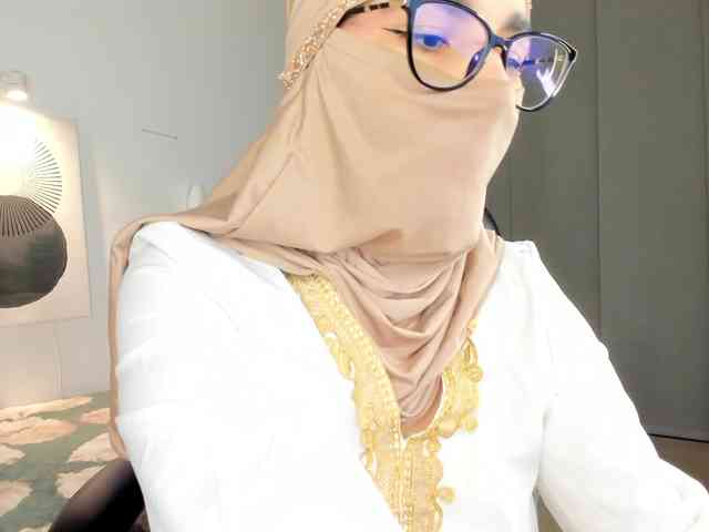 aysa-khalaf webcam