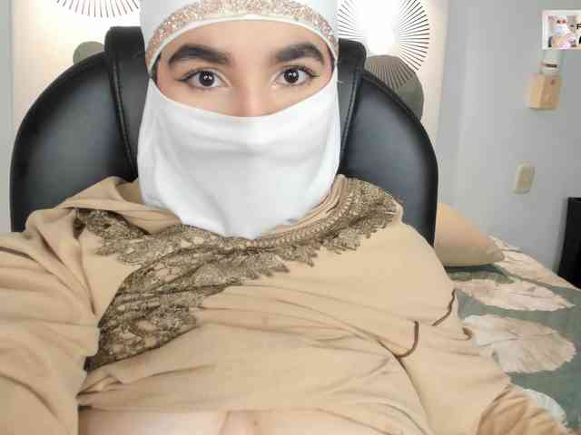 aysa-khalaf webcam