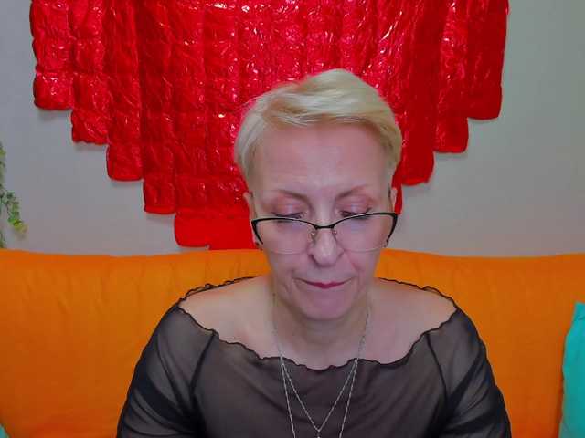 iamyourdream89's BongaCams show and profile