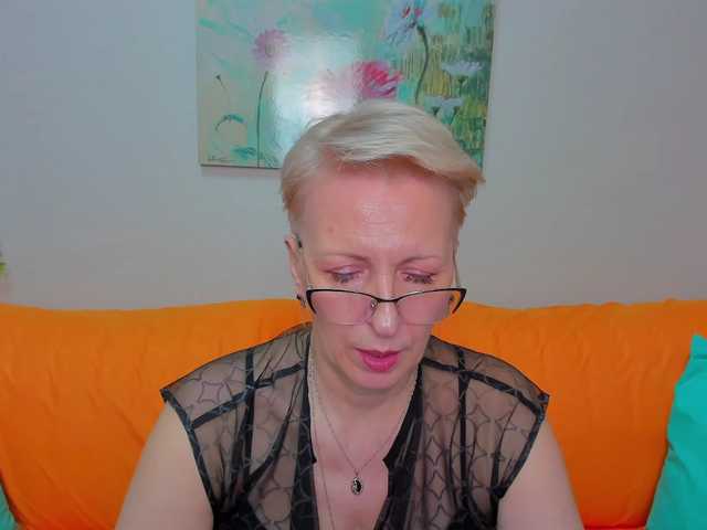 iamyourdream89's BongaCams show and profile