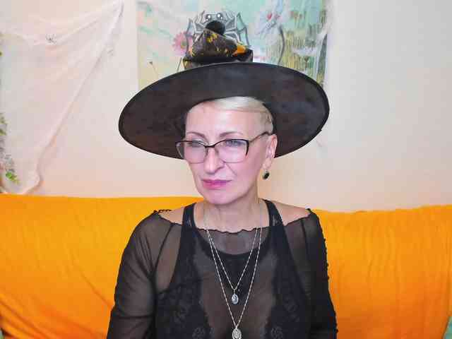 iamyourdream89 bongacams