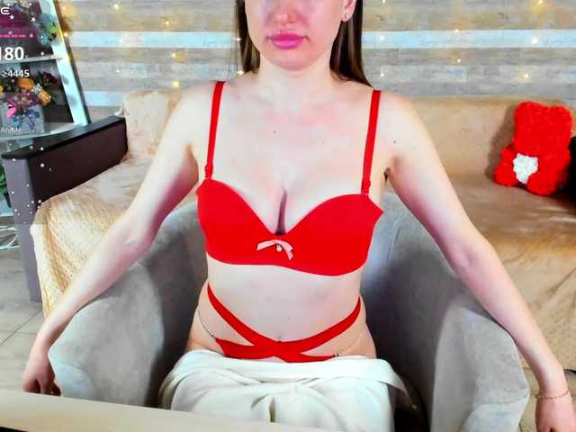 SusanSmite's BongaCams show and profile