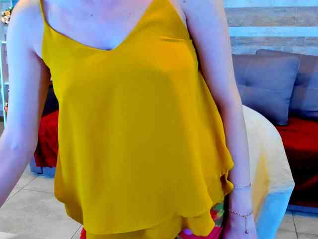 SusanSmite webcam