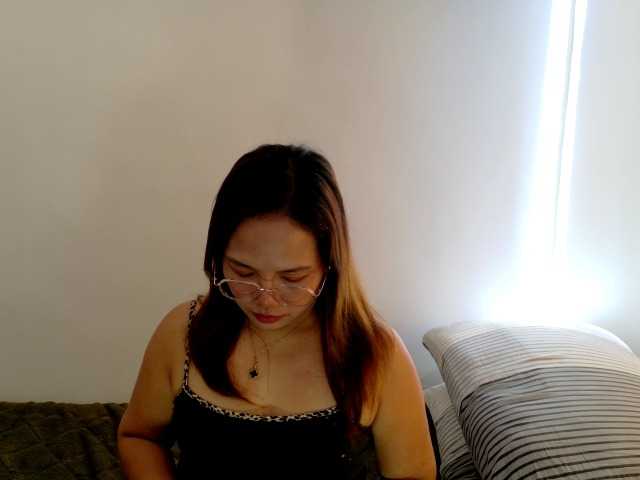 Kristel17's BongaCams show and profile