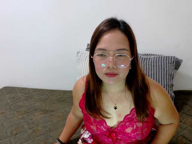 Kristel17's BongaCams show and profile