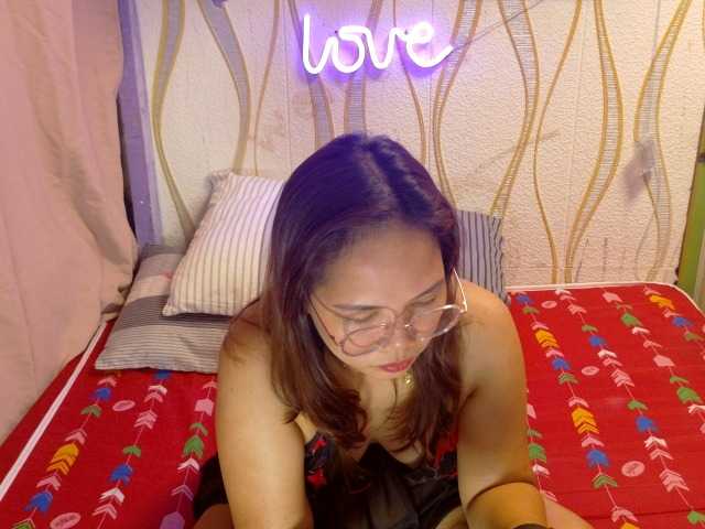 Kristel17's BongaCams show and profile