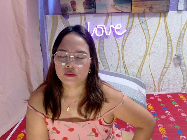 Kristel17's BongaCams show and profile