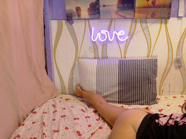 Kristel17's BongaCams show and profile