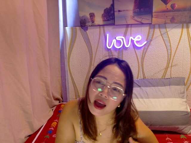 Kristel17's BongaCams show and profile