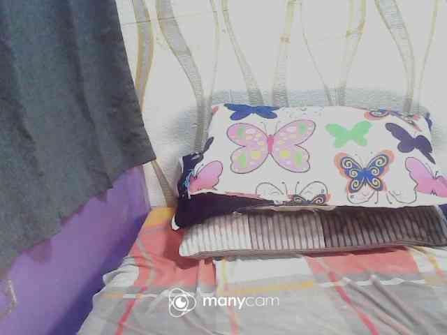 Kristel17 webcam