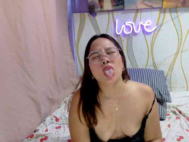 Kristel17 webcam
