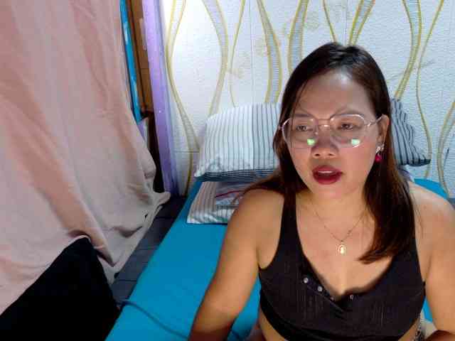 Kristel17 webcam