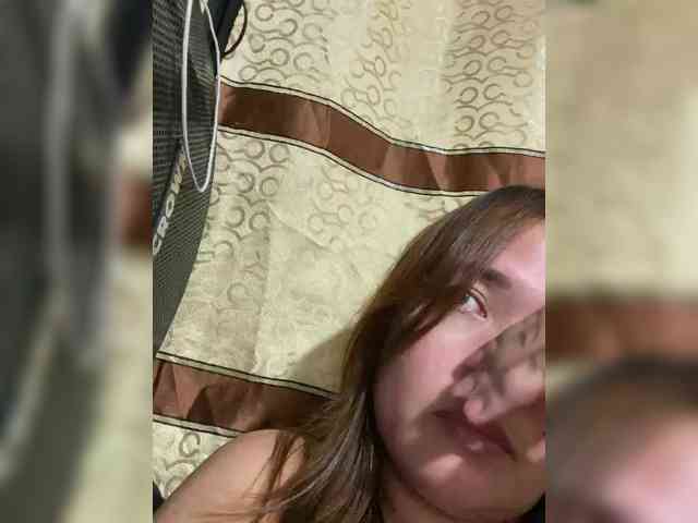 Kristel17 webcam
