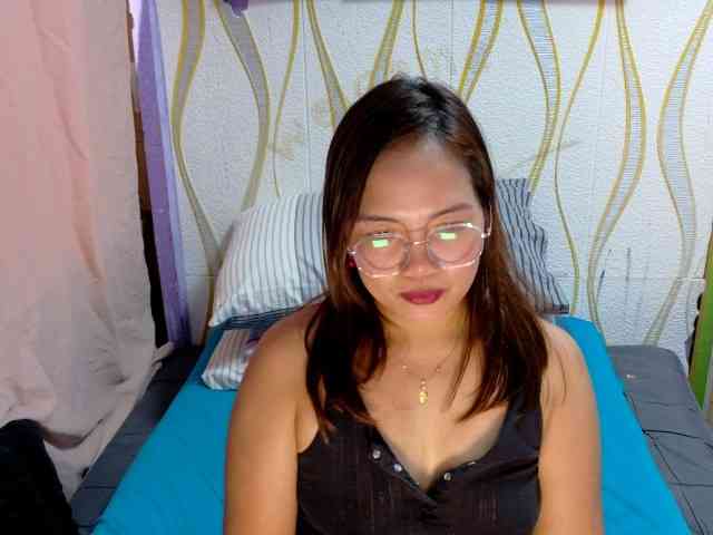 Kristel17 webcam