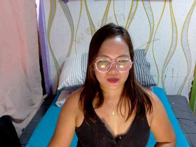 Kristel17 webcam