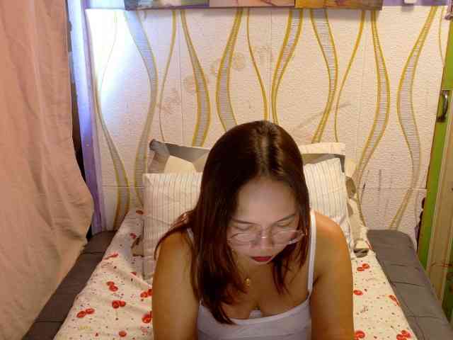 Kristel17 webcam