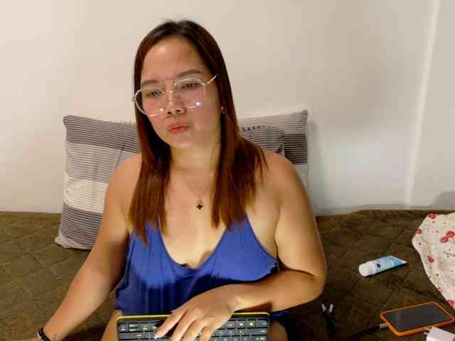 Kristel17 webcam