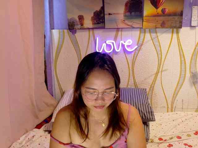 Kristel17 webcam