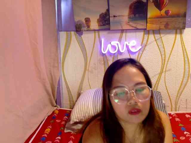 Kristel17 webcam