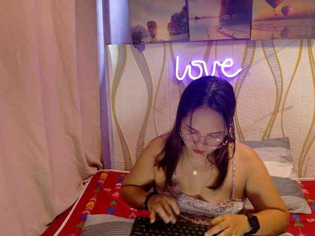 Kristel17 webcam