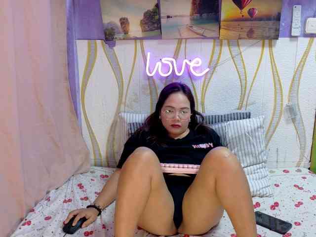 Kristel17 webcam