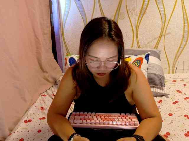Kristel17 webcam