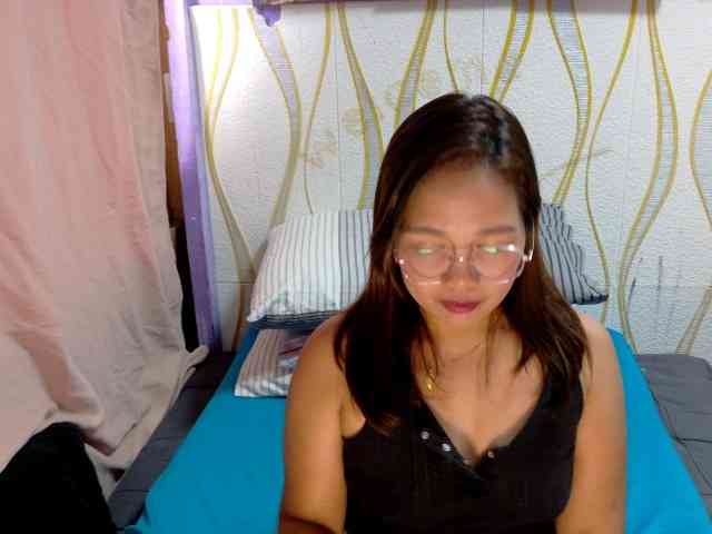 Kristel17 webcam