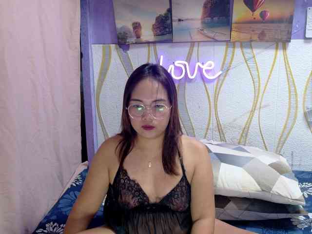 Kristel17 webcam