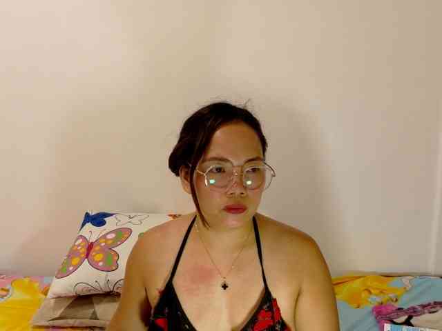 Kristel17 webcam