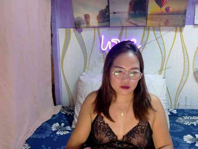 Kristel17 webcam