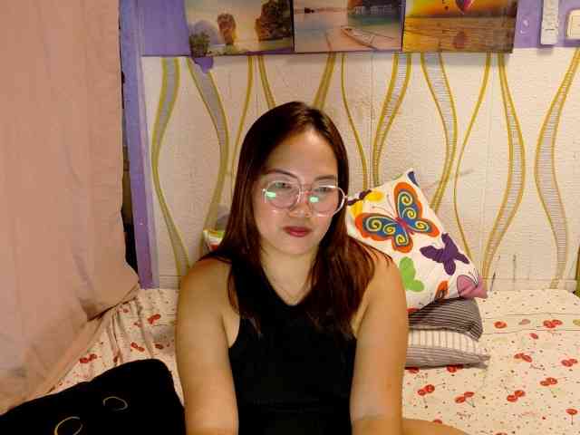 Kristel17 webcam