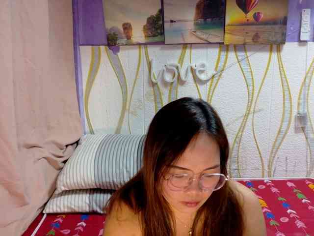 Kristel17 webcam