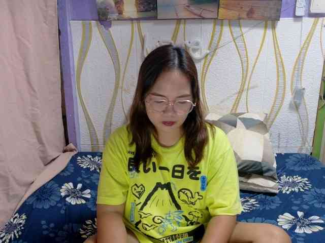 Kristel17 Live Webcam on BongaCams