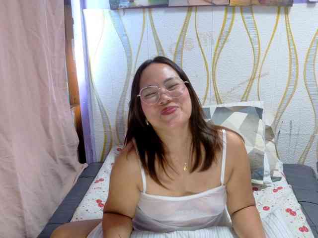 Kristel17 webcam