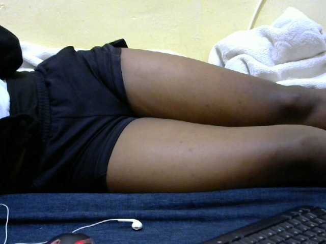 Sweetbarbie8 webcam bongacams model stream image