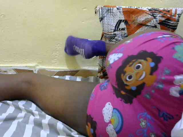Sweetbarbie8 webcam