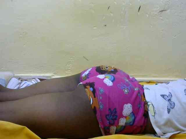 Sweetbarbie8 webcam