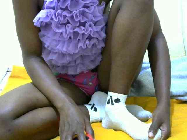 Sweetbarbie8 webcam