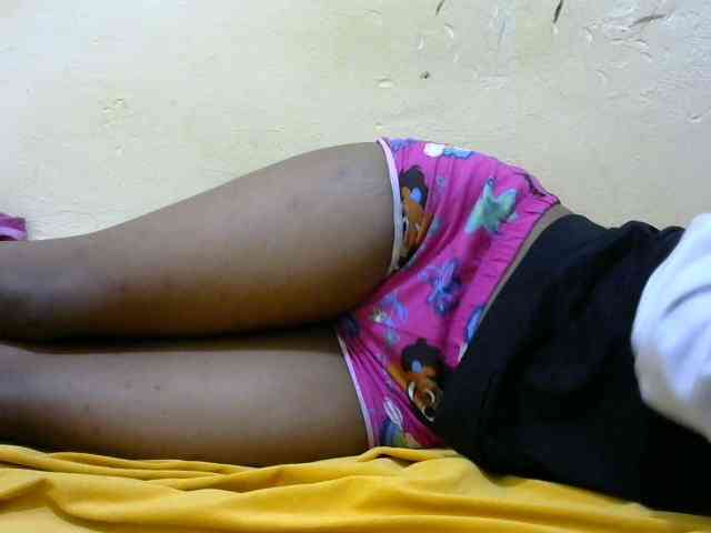 Sweetbarbie8 webcam