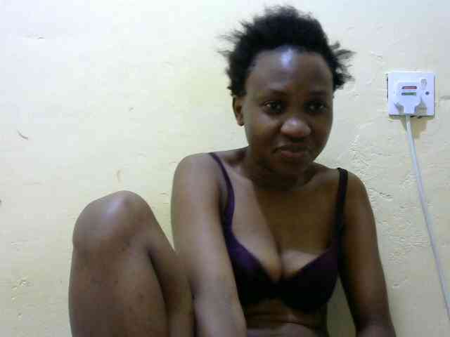 Sweetbarbie8 webcam