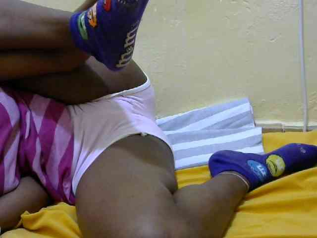 Sweetbarbie8 webcam