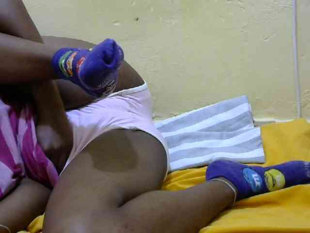 Sweetbarbie8 webcam